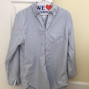 GAP men’s Modern Oxford Button down shirt (medium)
